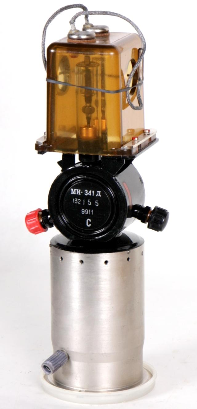 russisches Magnetron MI-341 D, russisch МИ-341 Д